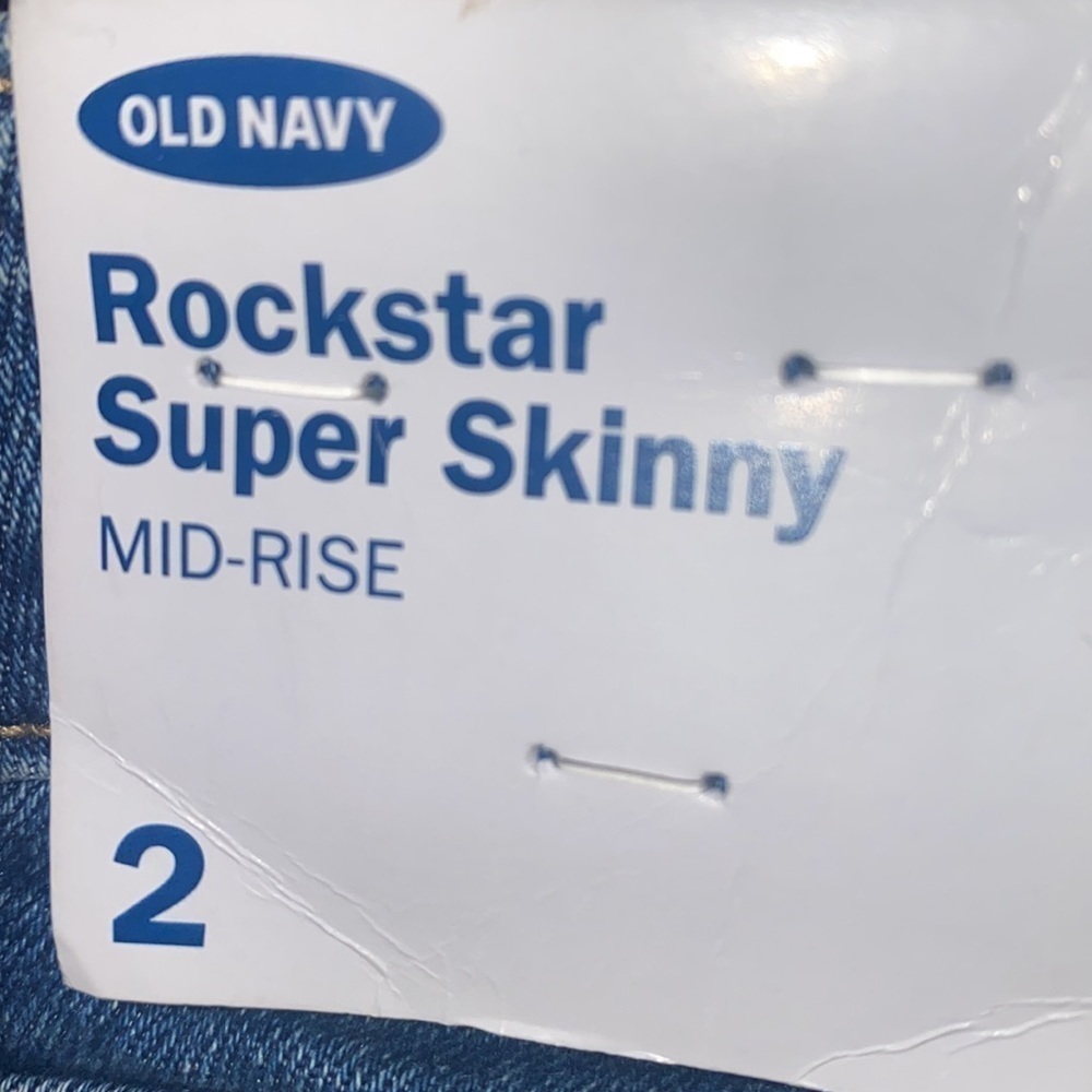 NWT OLD NAVY Mid-Rise Distressed Rockstar Super Skinny Jeans Size 2 - Picture 5 of 7